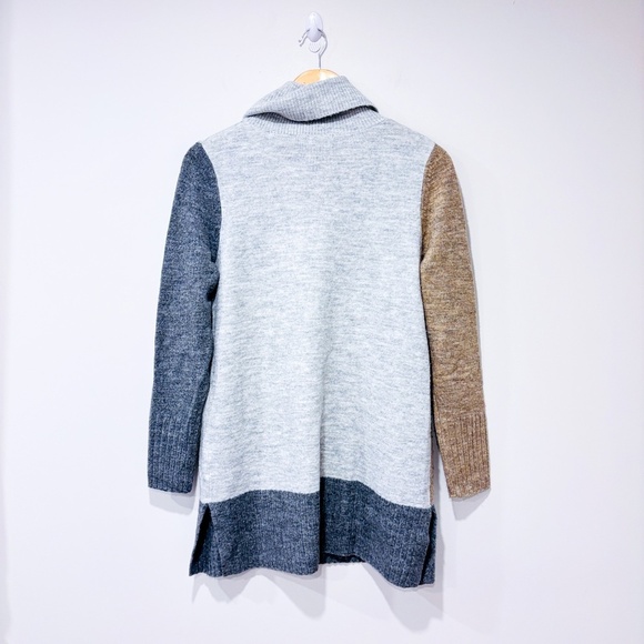 REITMANS – Grey & brown colorblock turtleneck knit sweater | Cozy | Medium * - Picture 2 of 9